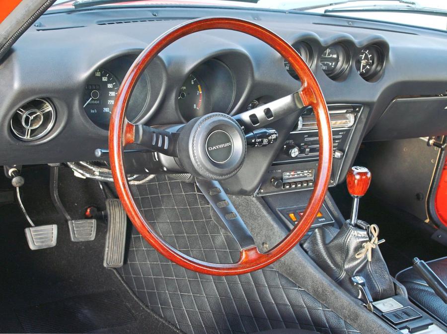 Торпедо Datsun 240Z 1969 года  (фото 22 из 31)